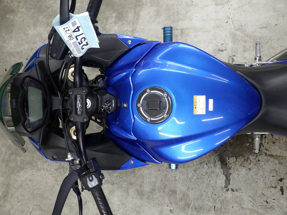 Suzuki GSX-S1000F 049730