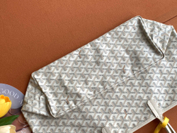 Goyard Saint Louis PM Bag