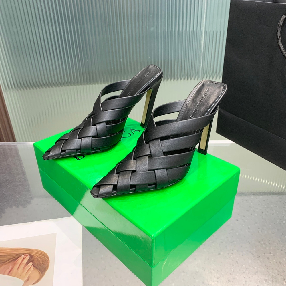 Bottega Veneta Alfie Mule
