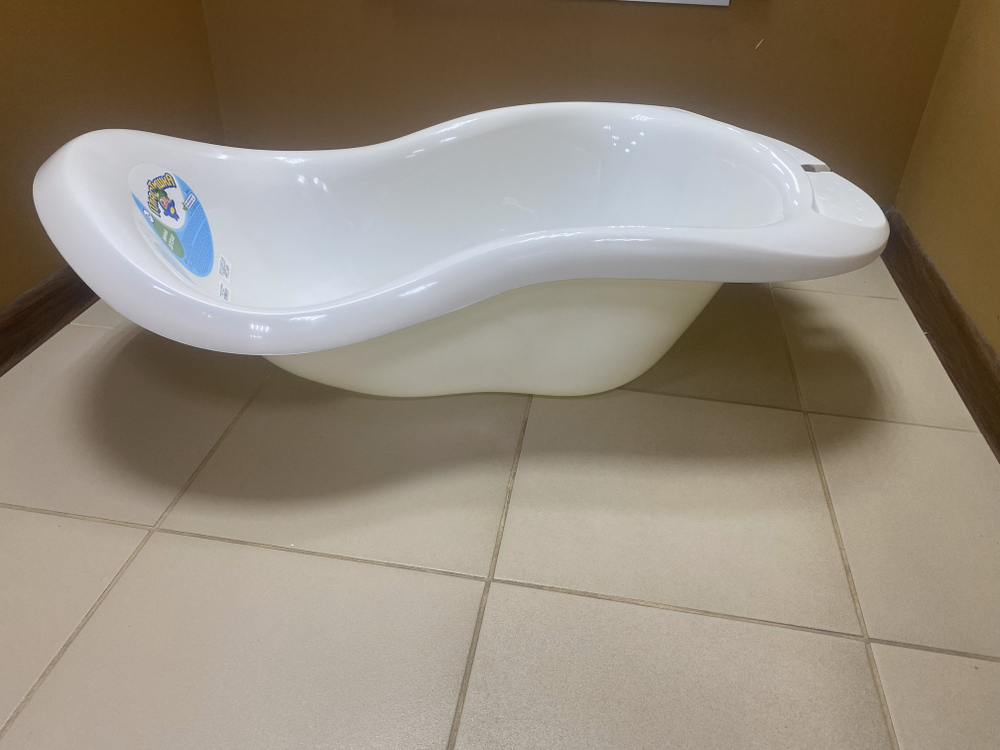 Ванна детская фигурная (размеры : 870*480*270 мм) цвета в ассортименте