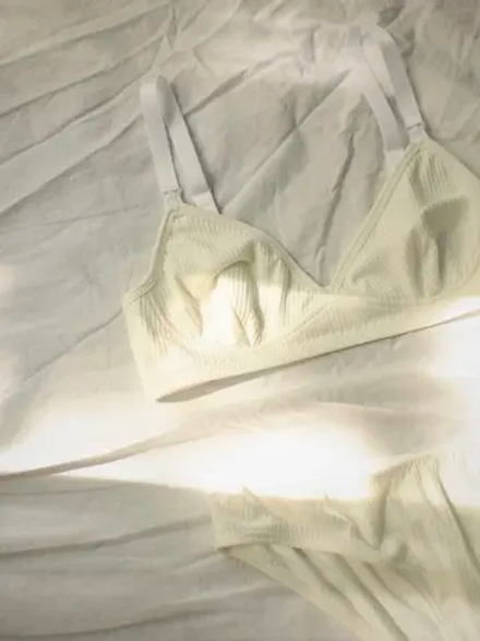 Cream Bra Лиф