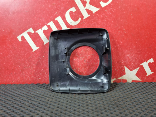 Крышка зеркала малого