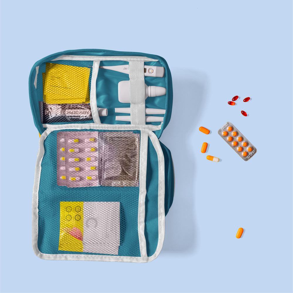 Аптечка дорожная 24х13х9 (голубая)