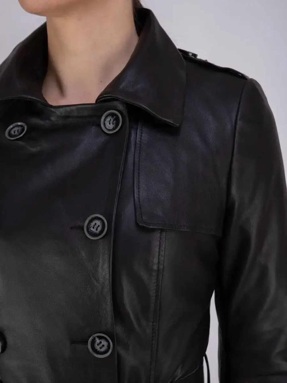 Тренч длинный кожаный с поясом плащ на весну