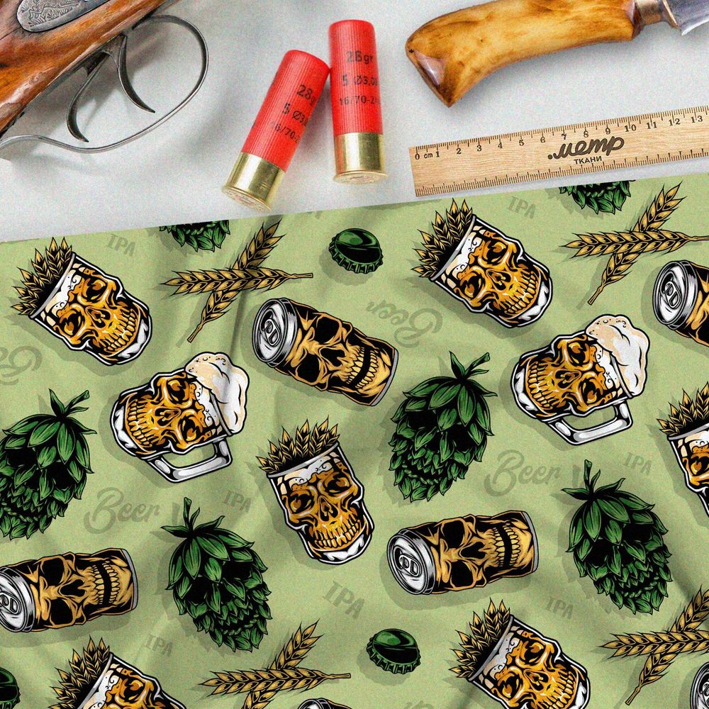 Ткань мембрана съедобные черепа на зелёном фоне