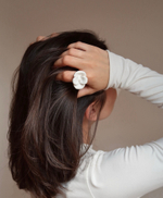 Кольцо Flower white