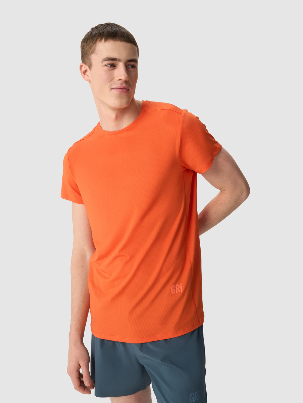 Футболка мужская GRI Лето красная