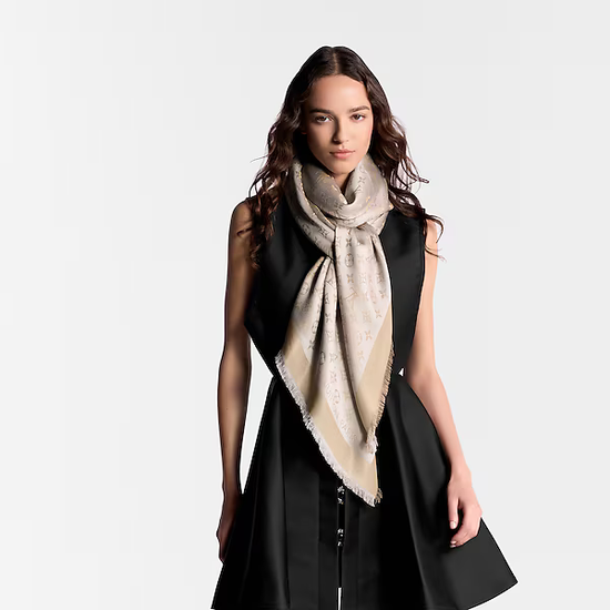 Шаль Louis Vuitton Monogram Shine Louis Vuitton