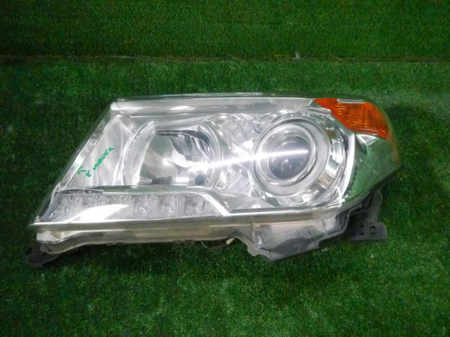 Фара левая Toyota Land Cruiser 200 (2012-2015) ксенон