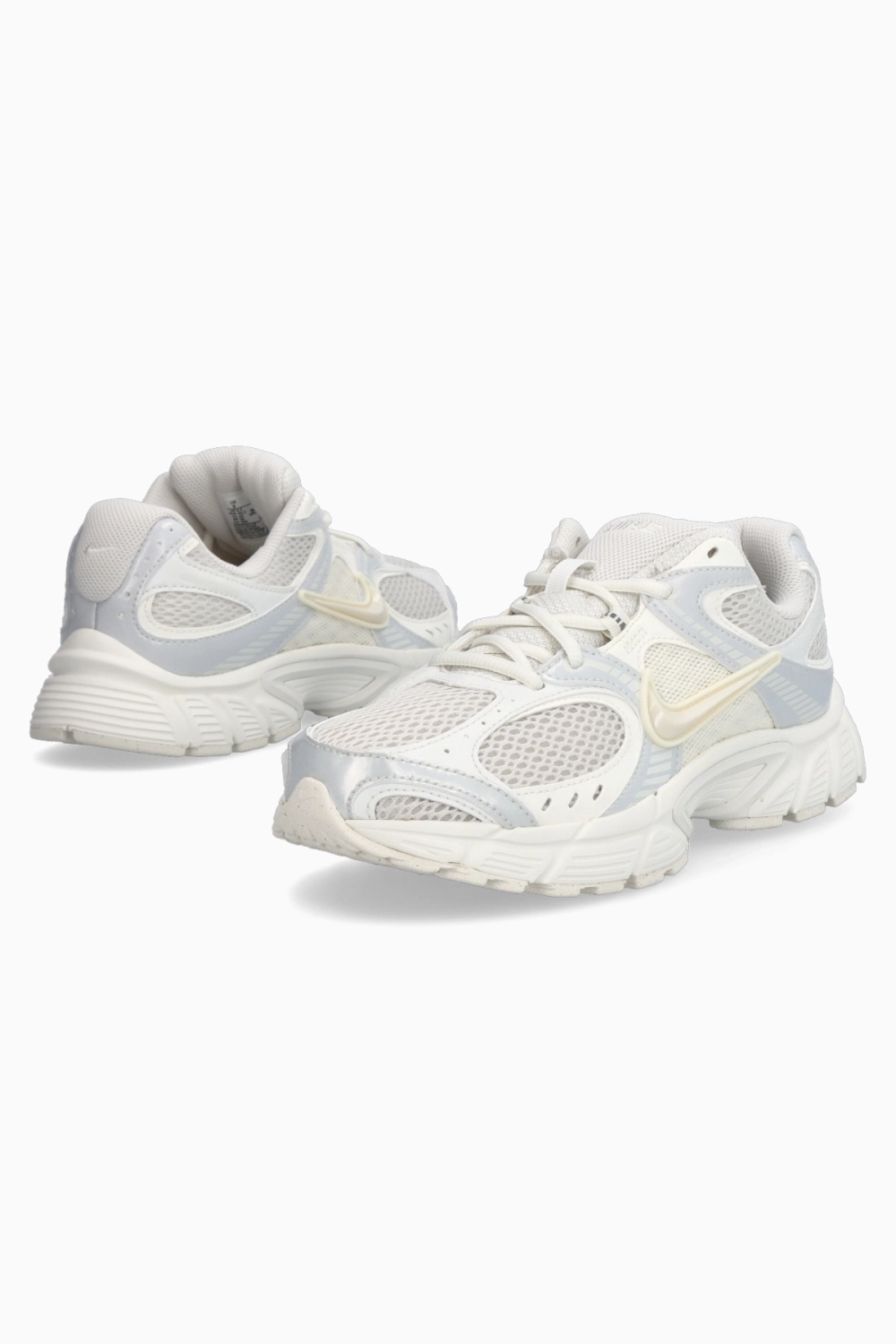 Кроссовки Nike V5 RNR - белый