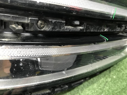 Битая Фара правая Genesis G70 (2020-н.в.) LED