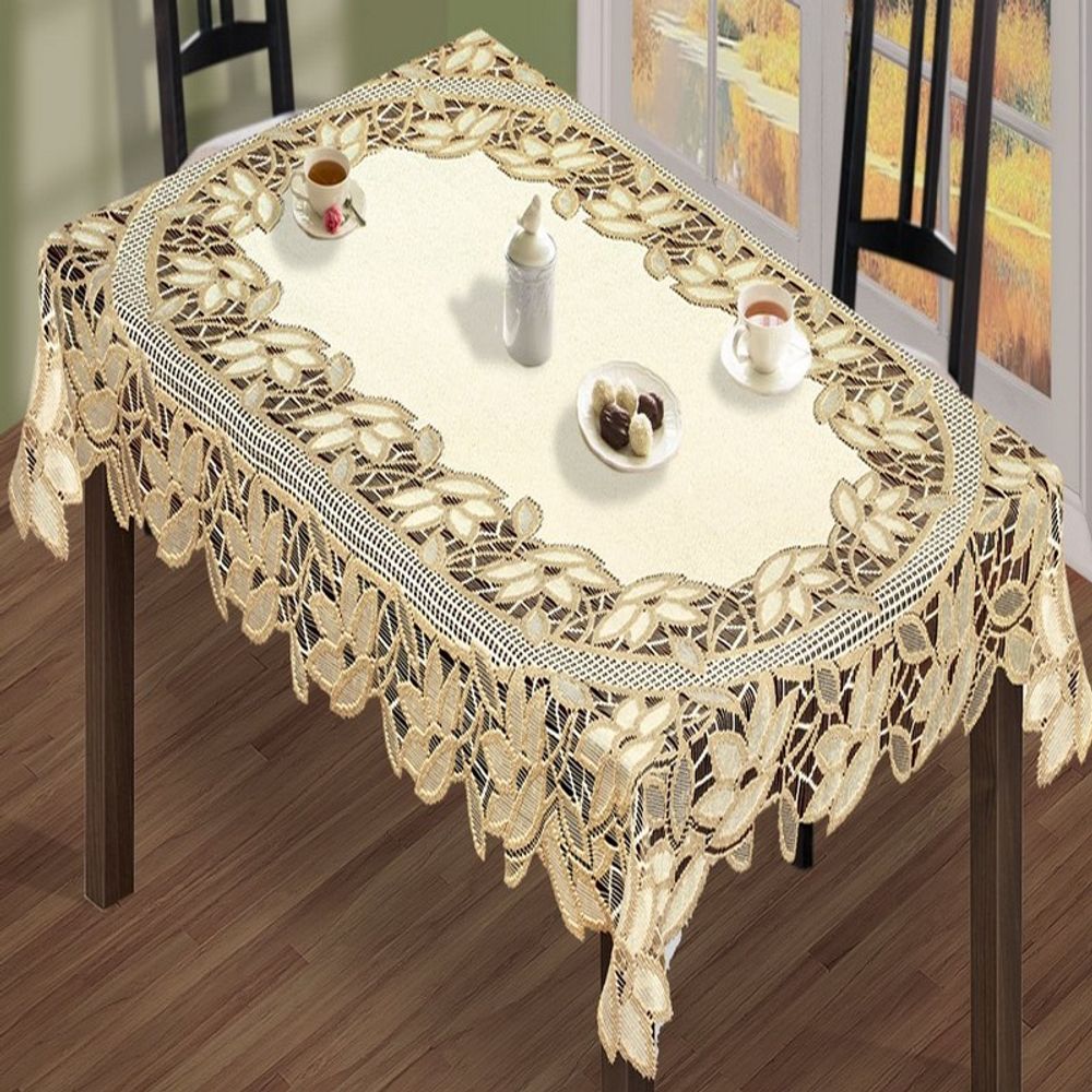 Скатерть жаккардовая прямоугольная, цвет кремово-золотистый, Польша.