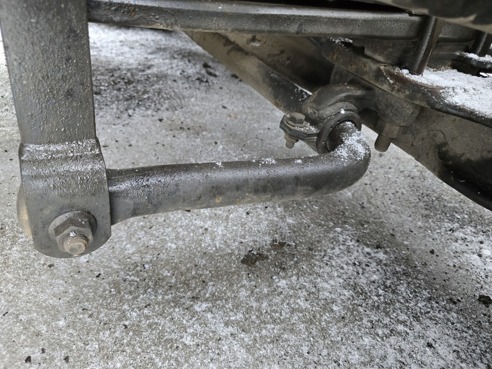 Стабилизатор передний 2017г.