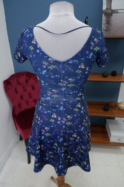 Платье Oodji цветочное 42 размер, новое