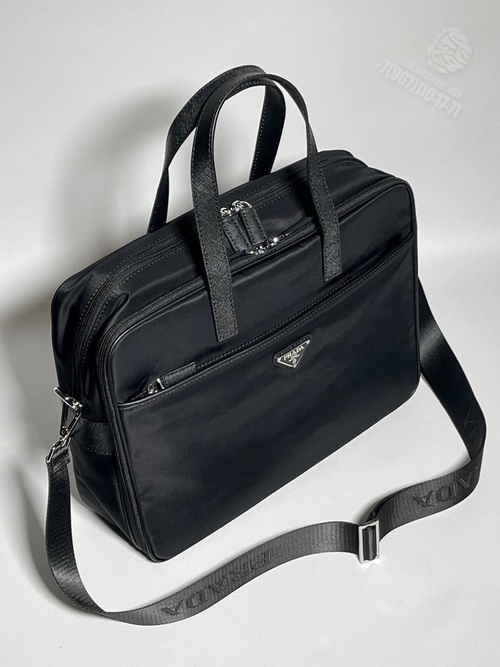 Портфель Prada