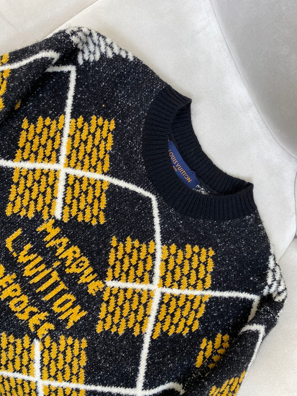 Louis Vuitton Sweatshirt