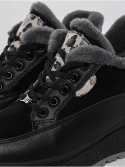 Кроссовки зимние