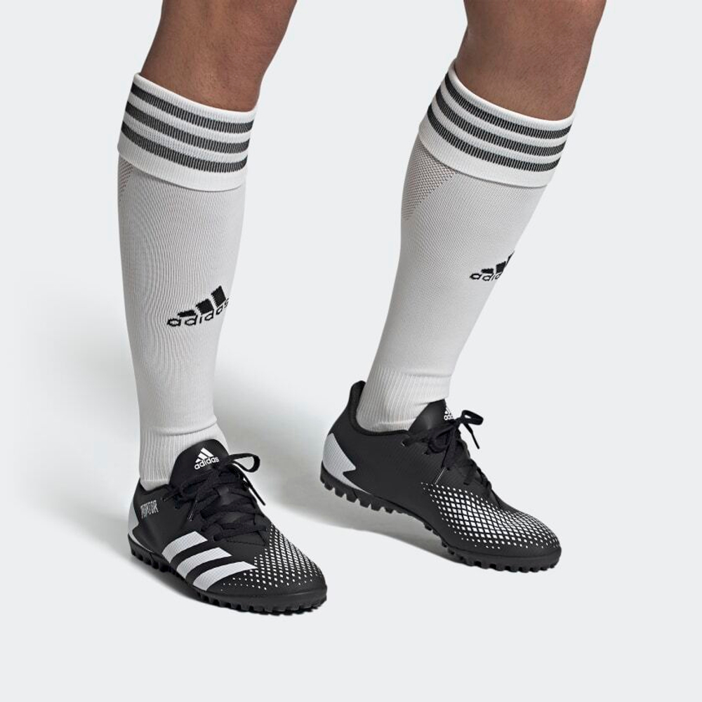 Кроссовки Adidas