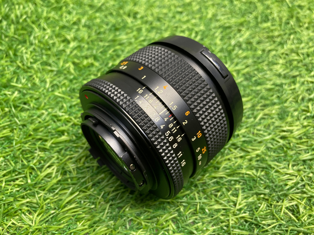 Carl Zeiss Planar T* 50mm 1.4 C/Y