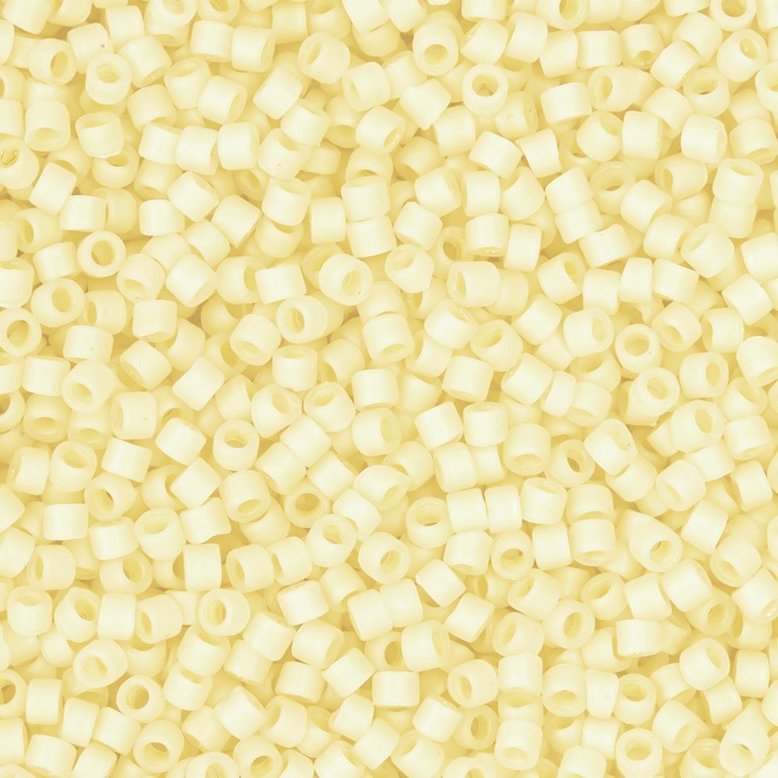 Японский бисер TOHO Treasure (№142F), жемчужный матовый