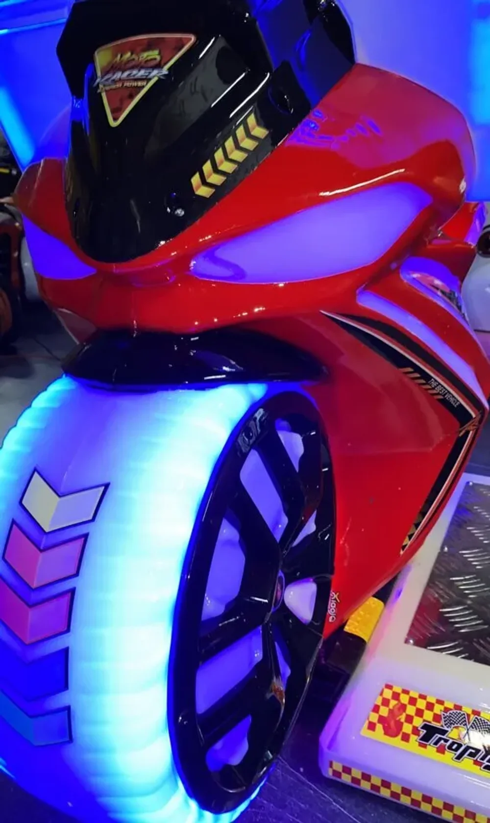 Детский игровой автомат «Безумные мотогонки Mini»