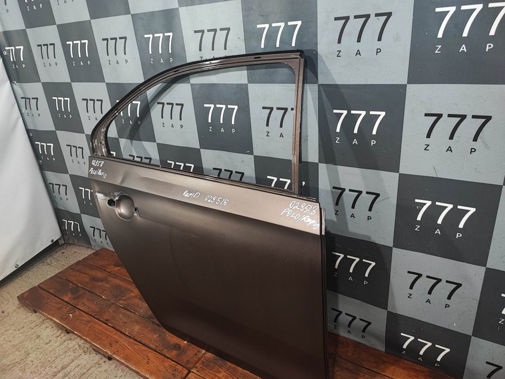 Дверь задняя правая Polo 6 (20-) Rapid 1-2 (12-) Б/У Оригинал 60U833312