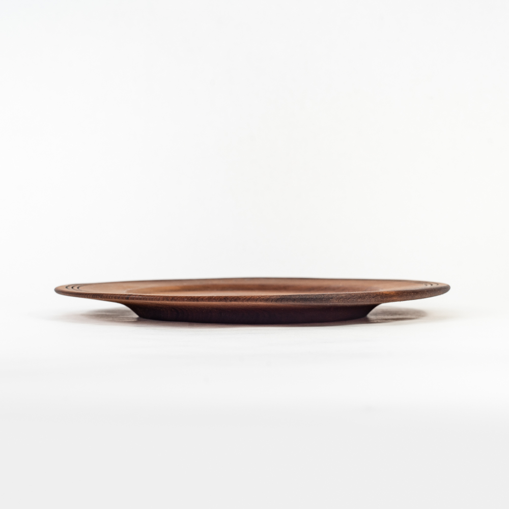 Деревянная плоская тарелка из сибирского кедра серии "ПАНАДА" 270 мм T165