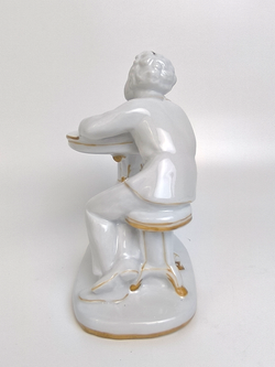 Фарфоровая статуэтка "Юный Пушкин" ЛФЗ