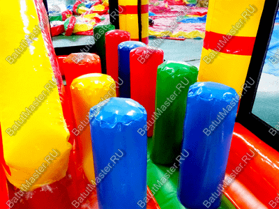 Спортивный надувной аттракцион "Спорткомплекс"