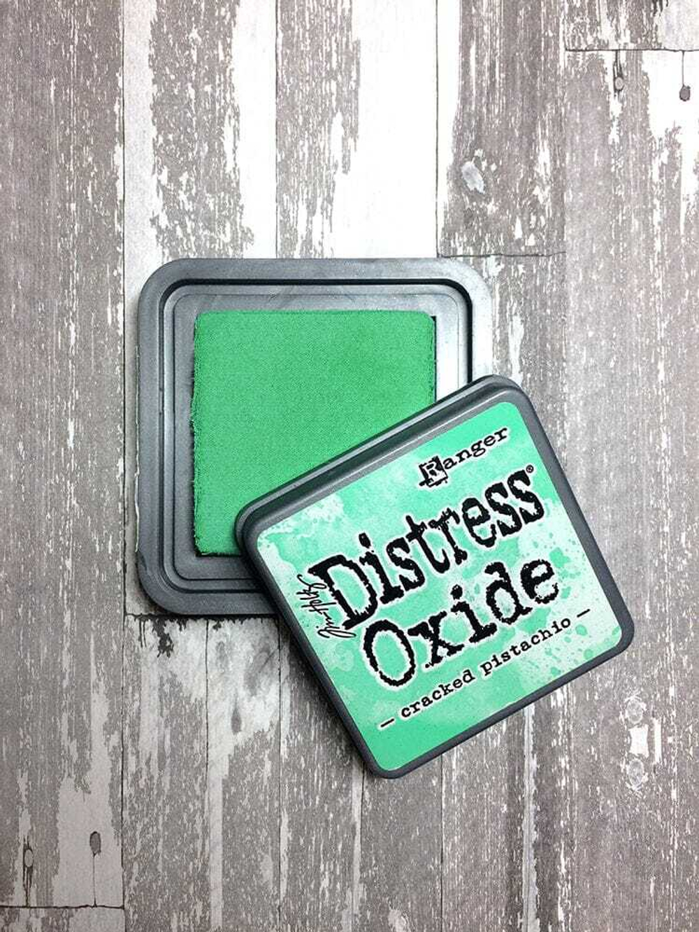 Distress Oxide Pad. Cracked Pistachio