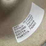 GILDINO - New Mill; 65% меринос, 35% п/а; 1400м/100гр; Букле мелкое; col. 705107, цвет: пыльно-голубой меланж, металлический голубой; S501