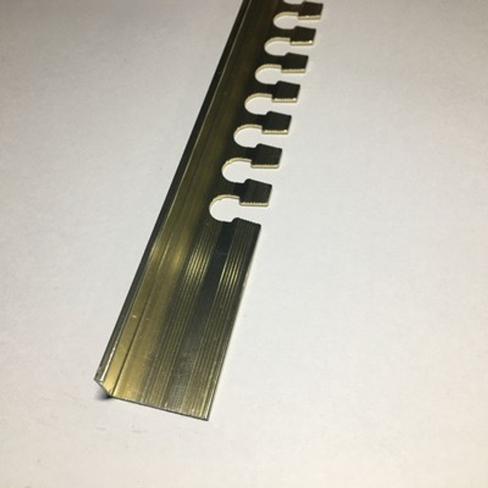 АПг  9мм "DO-4" 2,7м Золото глянец Г-об. гибкий анод. алюм.