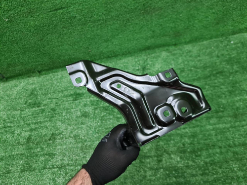 Кронштейн фары левый BMW X1 F48 (2019-2022)