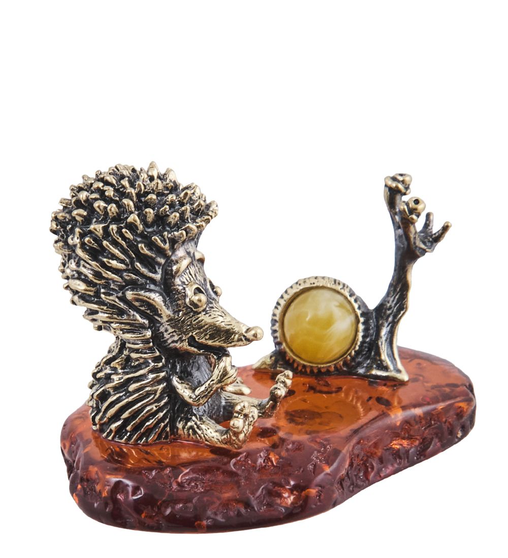 Народные промыслы AM-4031 Фигурка «Ежик с улиткой» (латунь, янтарь)