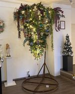 Ель подвесная потолочная «Люстра» с встроенной гирляндой