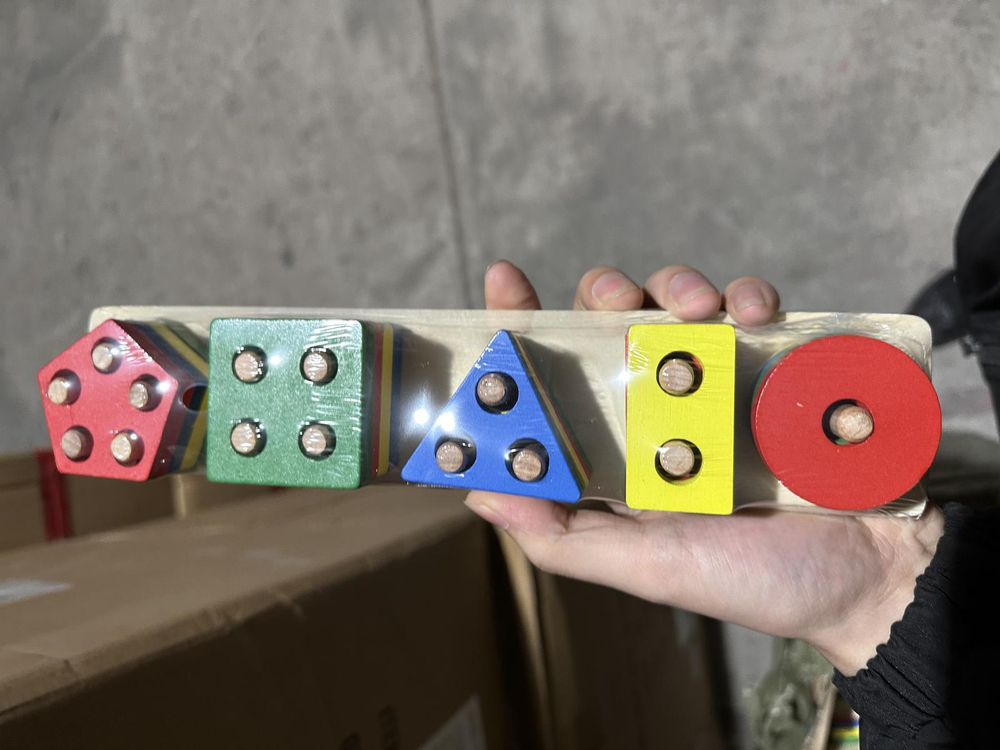 Развивающая игрушка деревянная Сортер гвозди 5 шт, C-41846