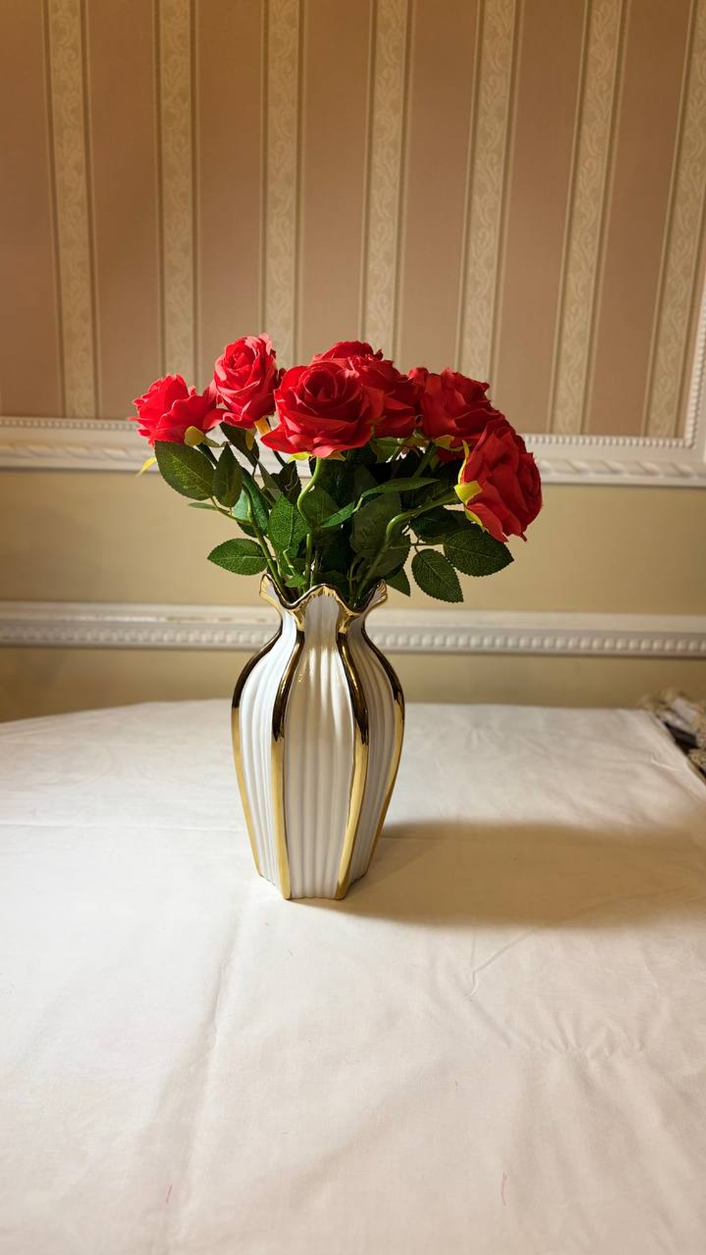 Искусственные цветы, желтые подсолнухи / Высота 44 см. 9 стебелей 9 бутонов/