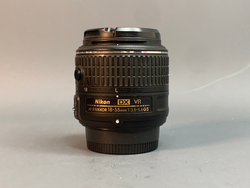 Nikon 18-55mm f/3.5-5.6G AF-S VR II DX Zoom-Nikkor