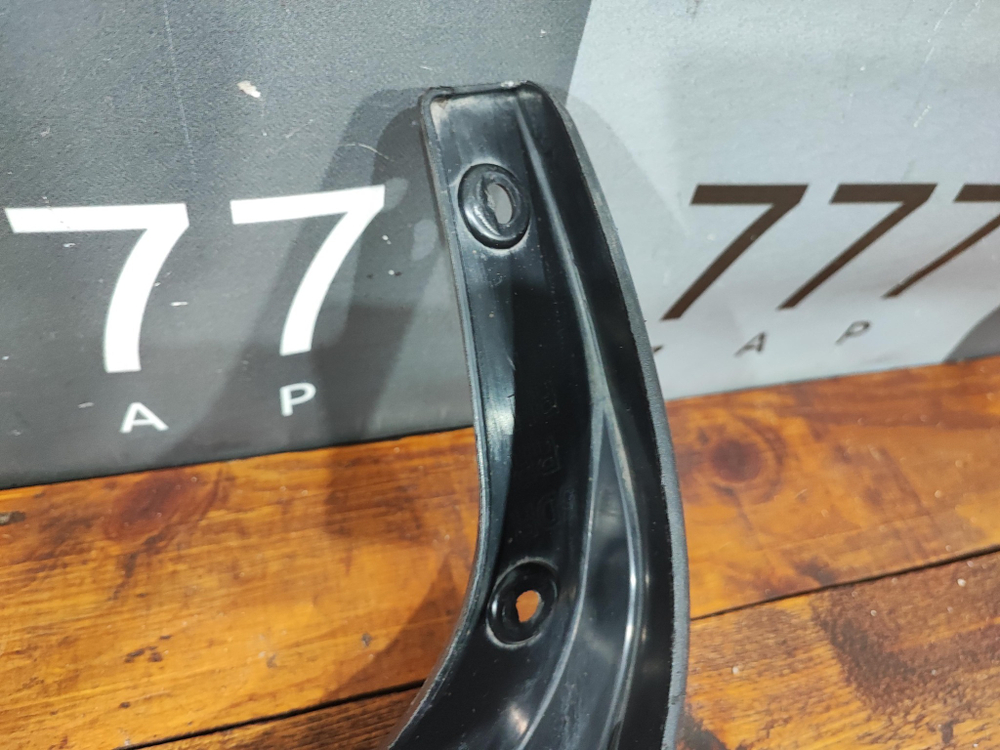 Брызговик задний правый Kia Ceed 2 (JD) 12-18 Б/У Оригинал 86842A2000