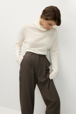 Брюки бананы