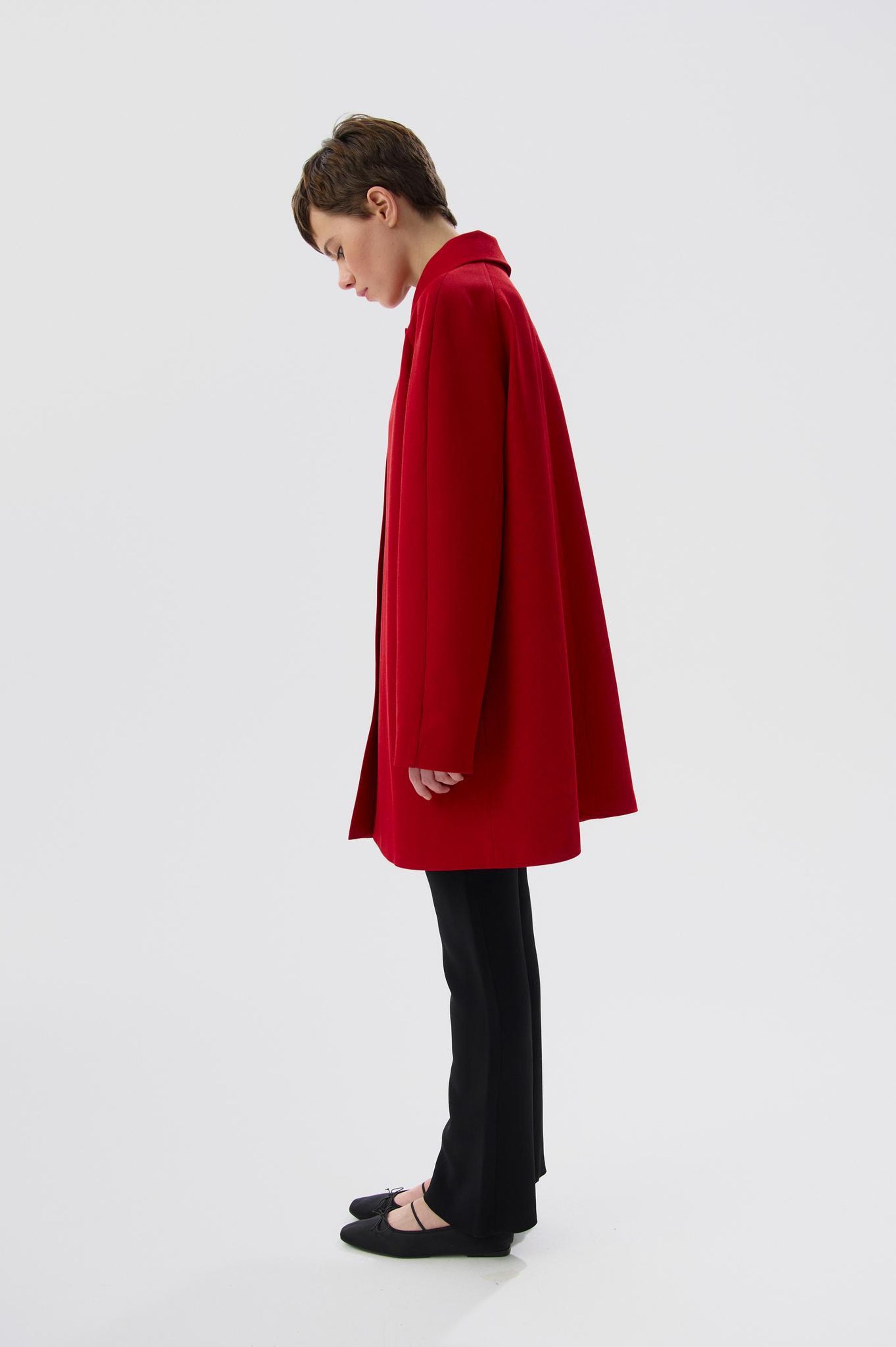 Полупальто Mackintosh red