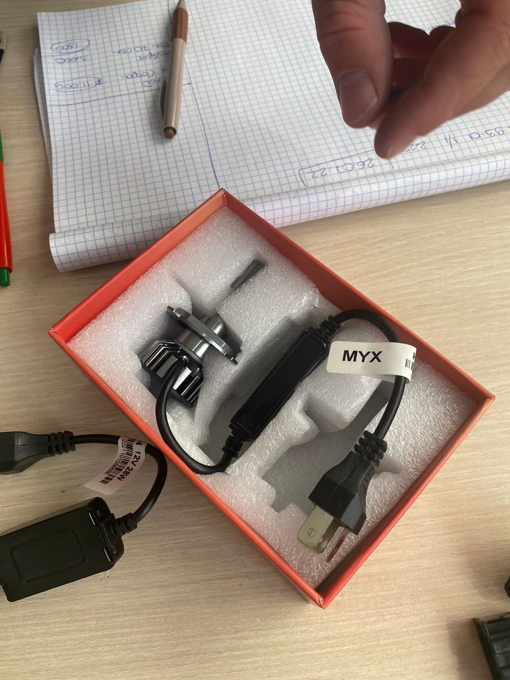 Светодиодные лампы в передние фары Нива Шевроле (к-т)