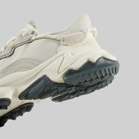  Кроссовки Adidas Originals Ozweego TR артикул:EG8354 - купить в магазине Дайс