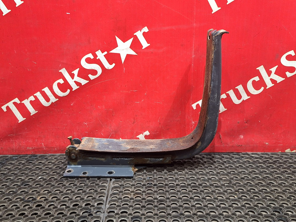 Кронштейн бака AdBlue