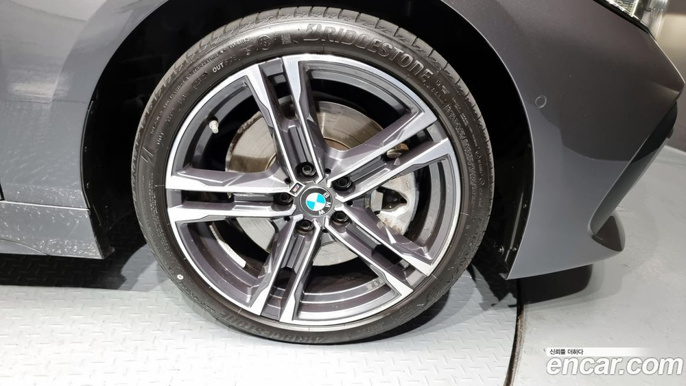 BMW 1 Series (F40) 120i M Sports (09.2021)