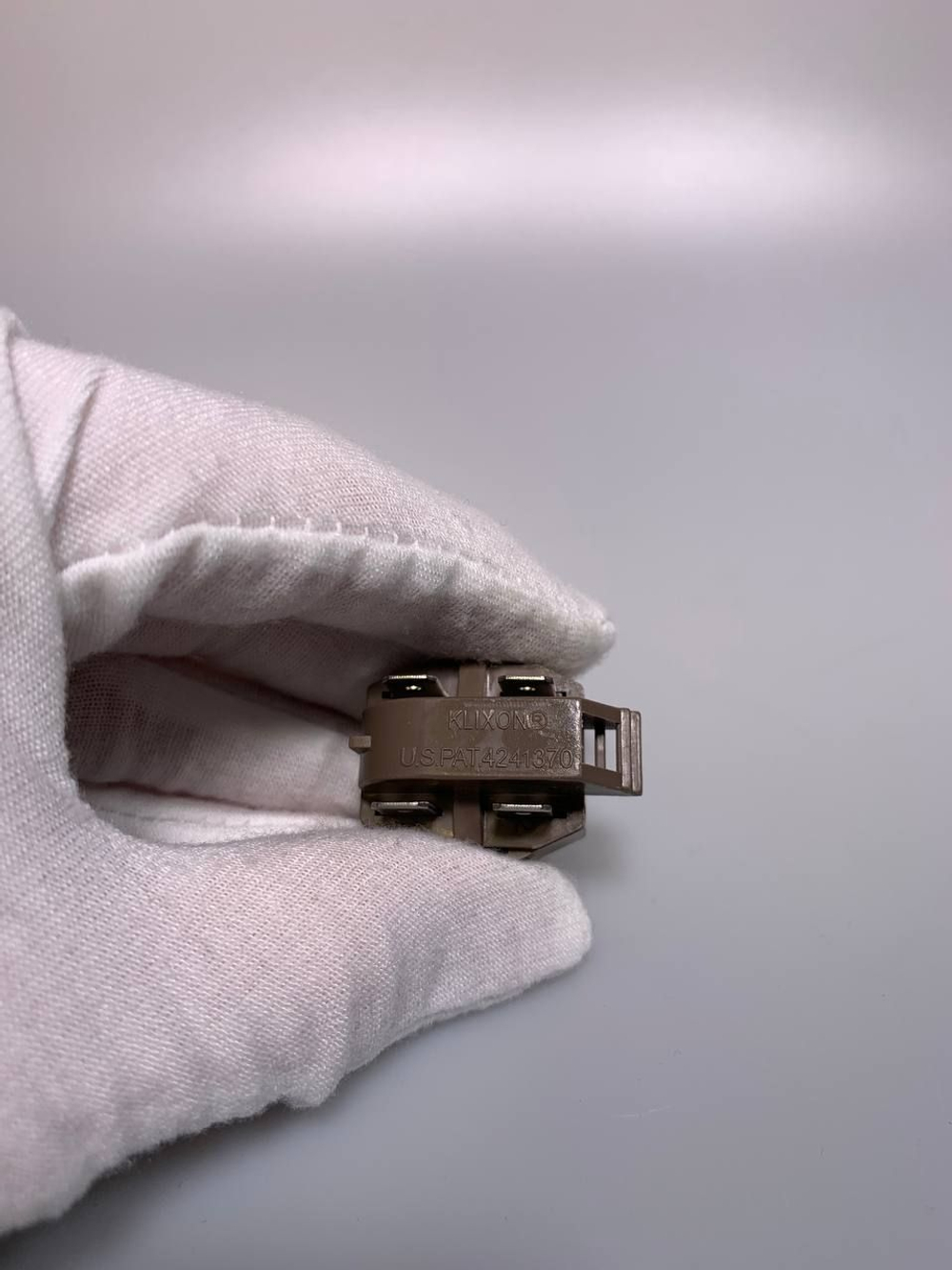 Пусковое реле Корея (IC-4+4TM) HL029 тепловое Т 2шт (IC-4+4TM)