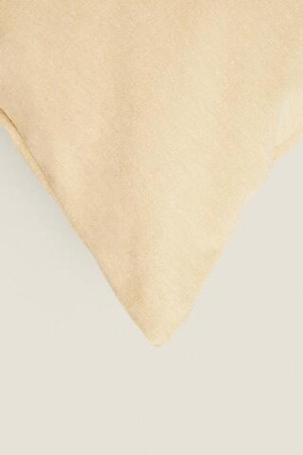 ZARA HOME ХЛОПКОВЫЙ ЧЕХОЛ ДЛЯ ДЕКОРАТИВНОЙ ПОДУШКИ, ЖЕЛТОВАТО-БЕЛЫЙ