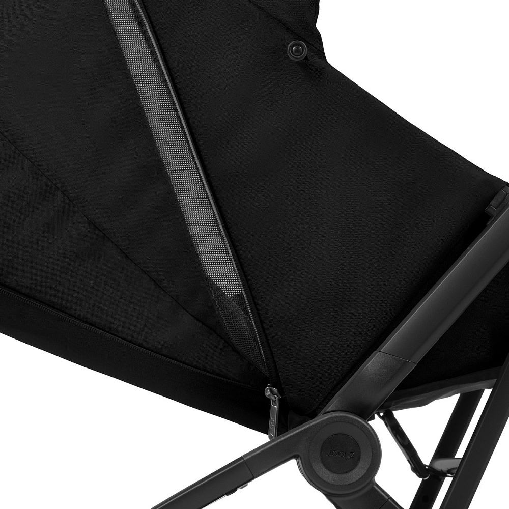 Детская прогулочная коляска Joolz Aer 2 с бампером и реверсивным блоком Space Black