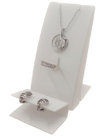 Подставка для гарнитура/изогнутая/2 прорези/съемн. планка на магнитах/2 отверстия/язычок/ф.№6 (2 резинки)