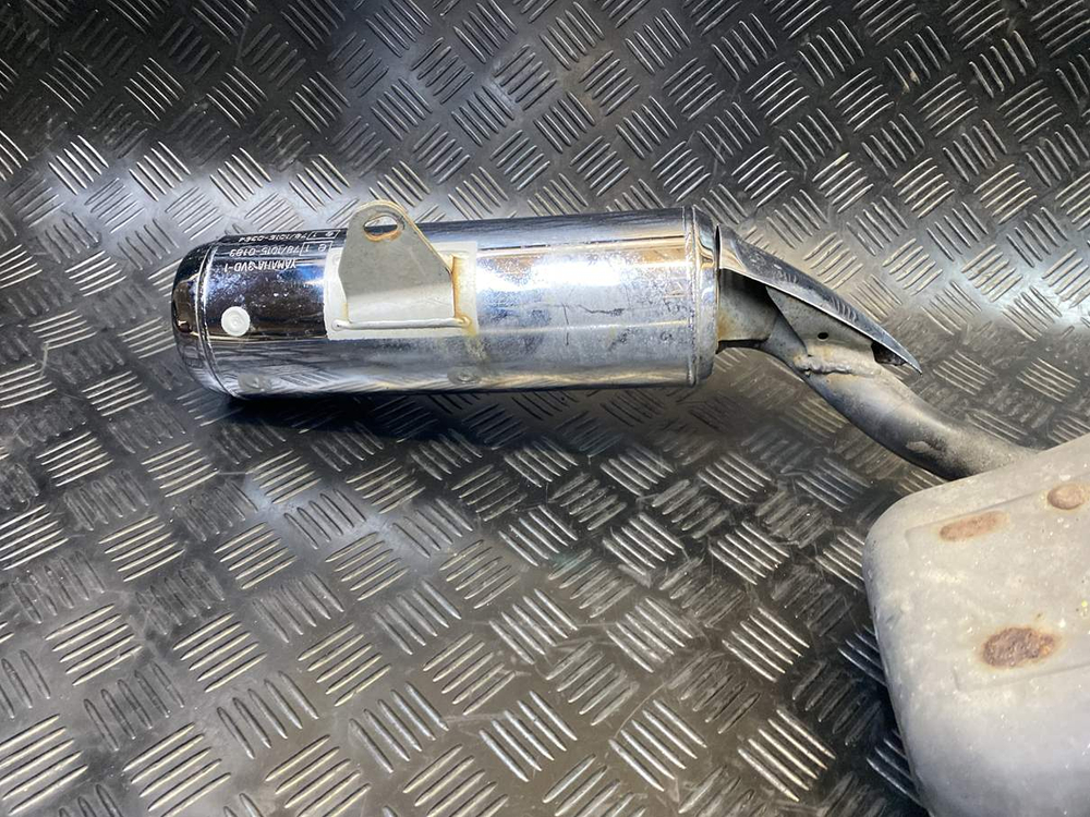 Глушитель Yamaha TDM850 RN03J 053957